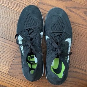 Nike Men’s Free 4.0 Flyknit running shoes
